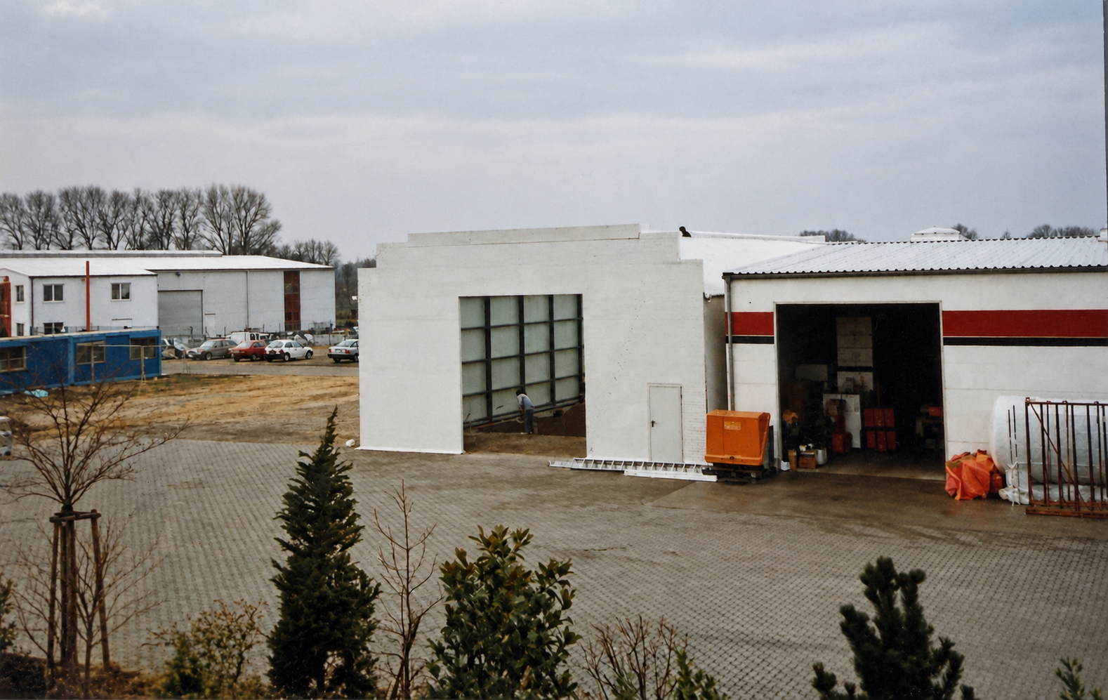 Neue Lagerhallen von Knobloch im Industriegebiet
